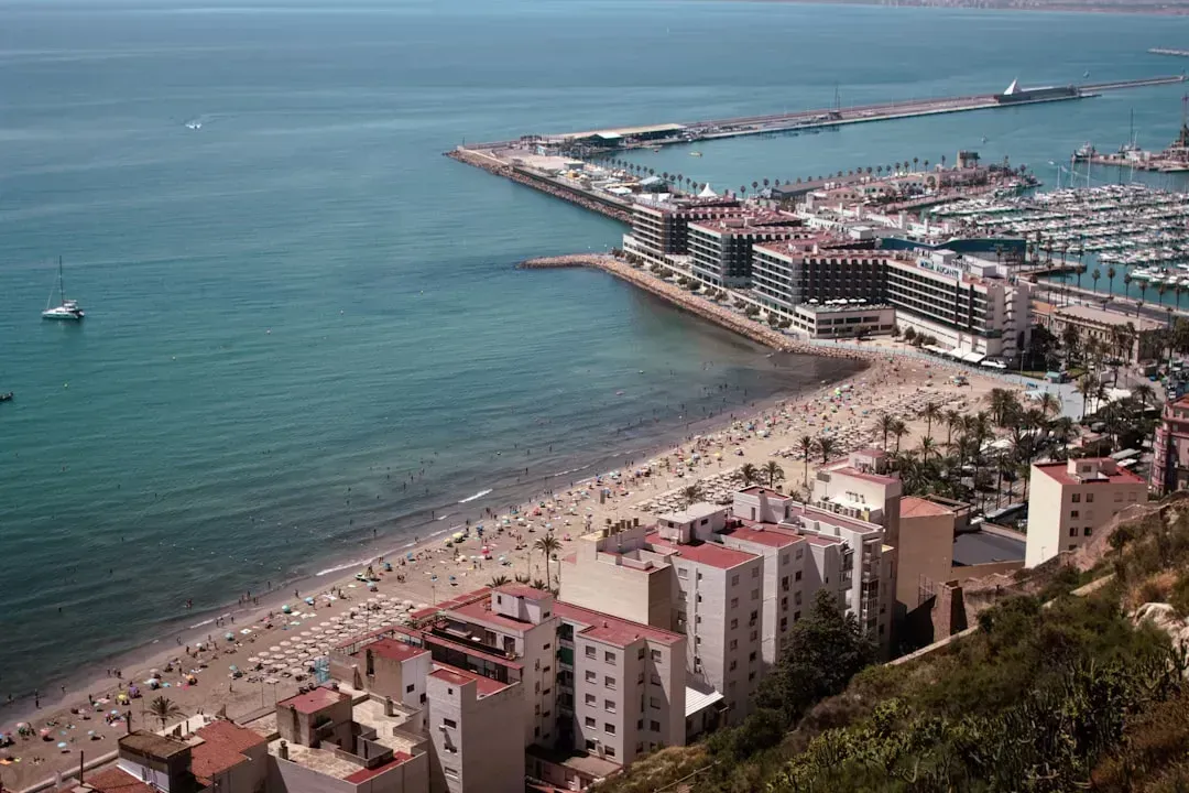 Alicante, Spain – Costa Blanca Without the Tourist Trap Premium (Image Credits: Unsplash)
