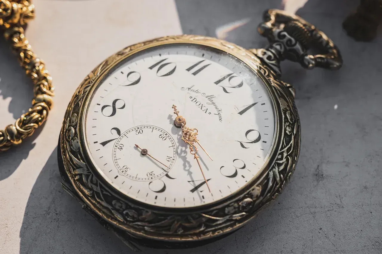 Collectibles and Depreciating Personal Property (Image Credits: Pixabay)