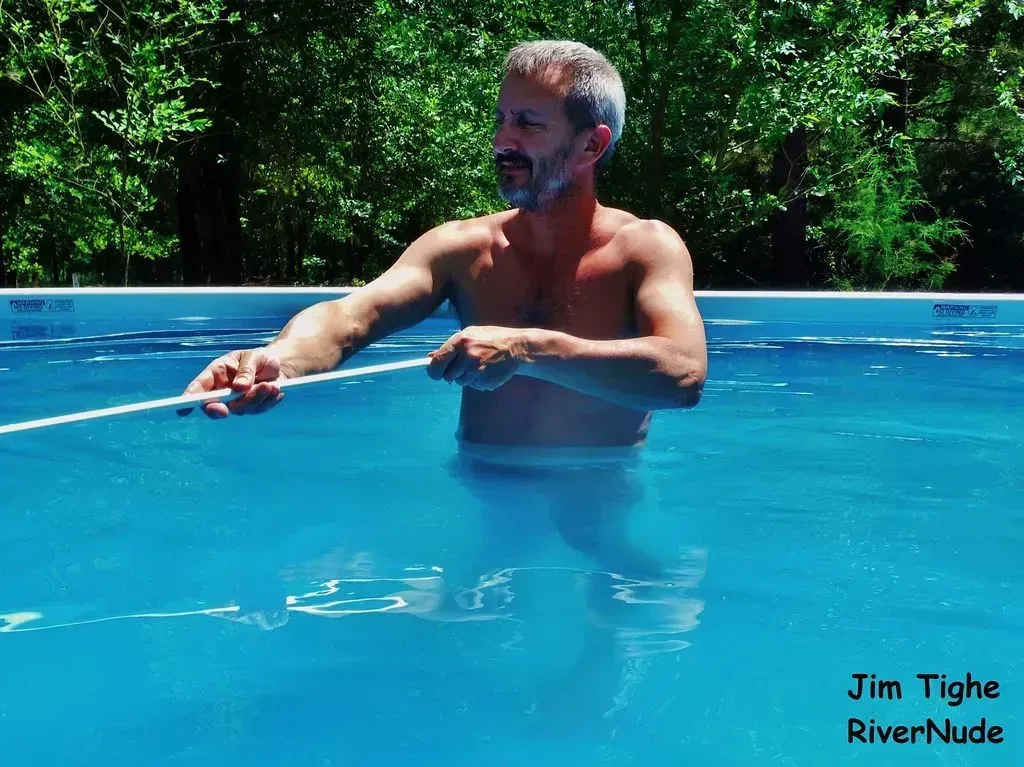 Swimming Pools (Image Credits: Flickr)