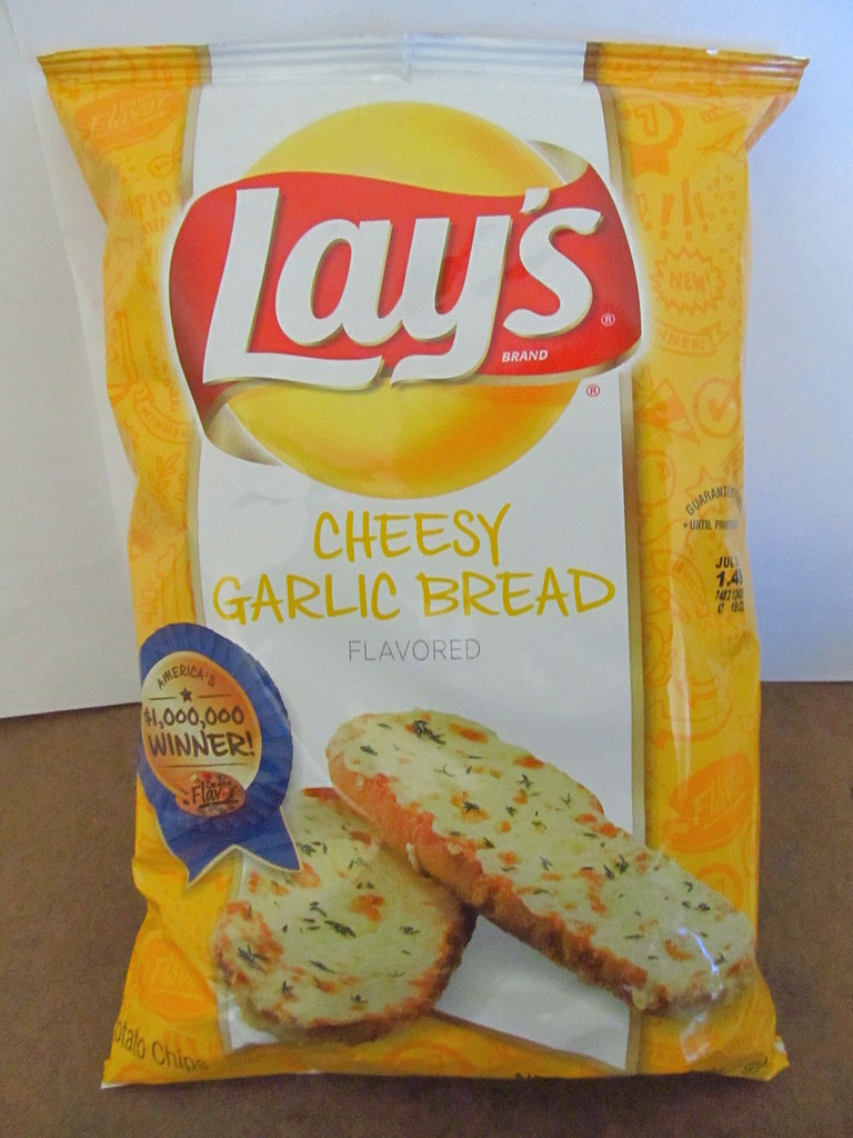 Lay's Cheesy Garlic Bread – The Fan Competition Legend (Image Credits: Flickr)
