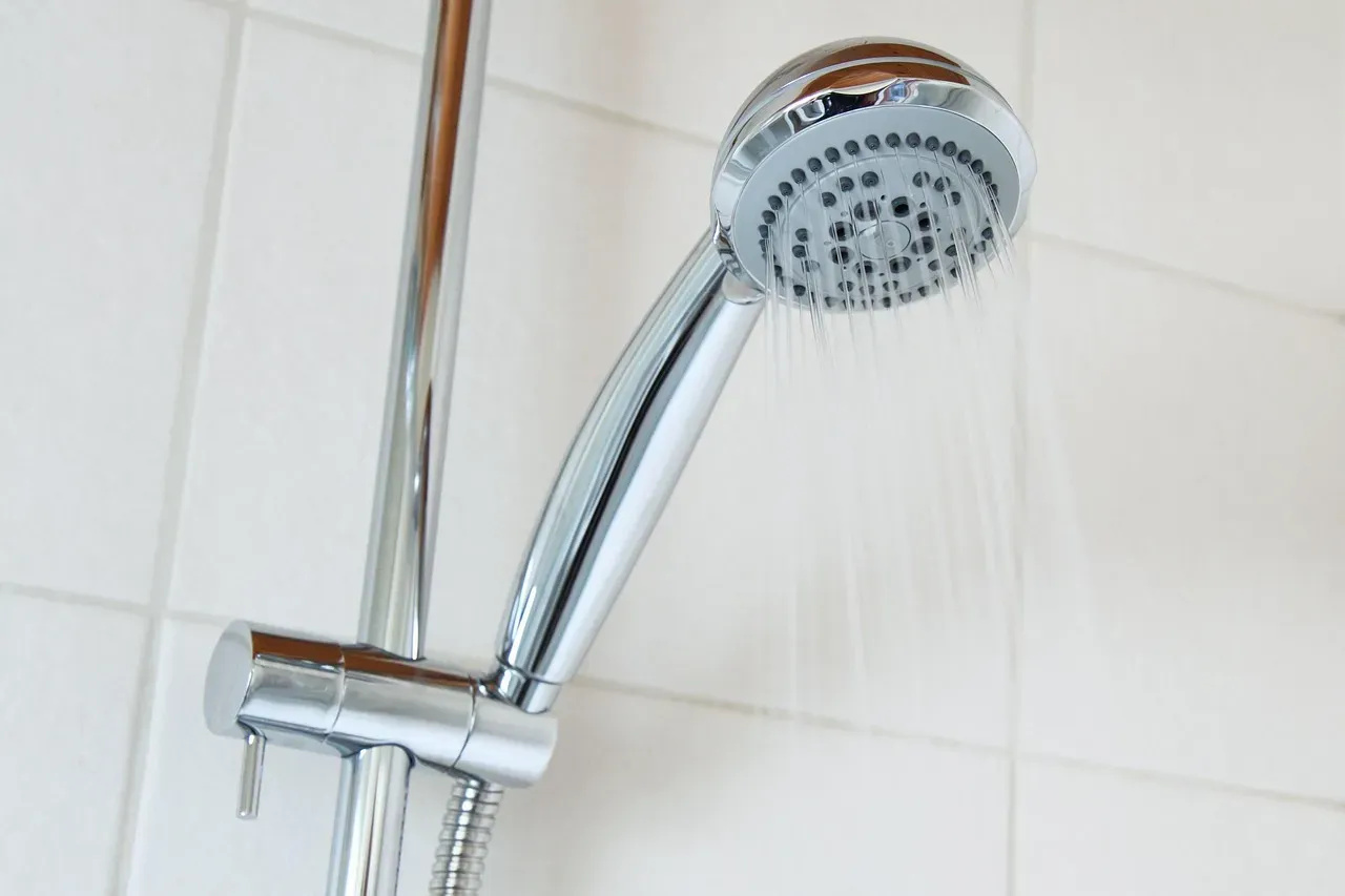 Ignoring Proper Fixture Clearances and Measurements (Image Credits: Pixabay)