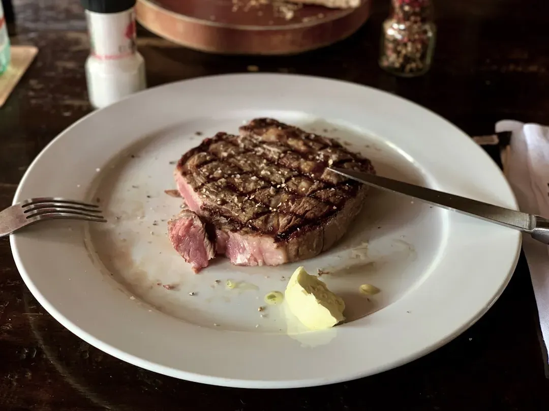 Salisbury Steak with Gravy (Image Credits: Unsplash)