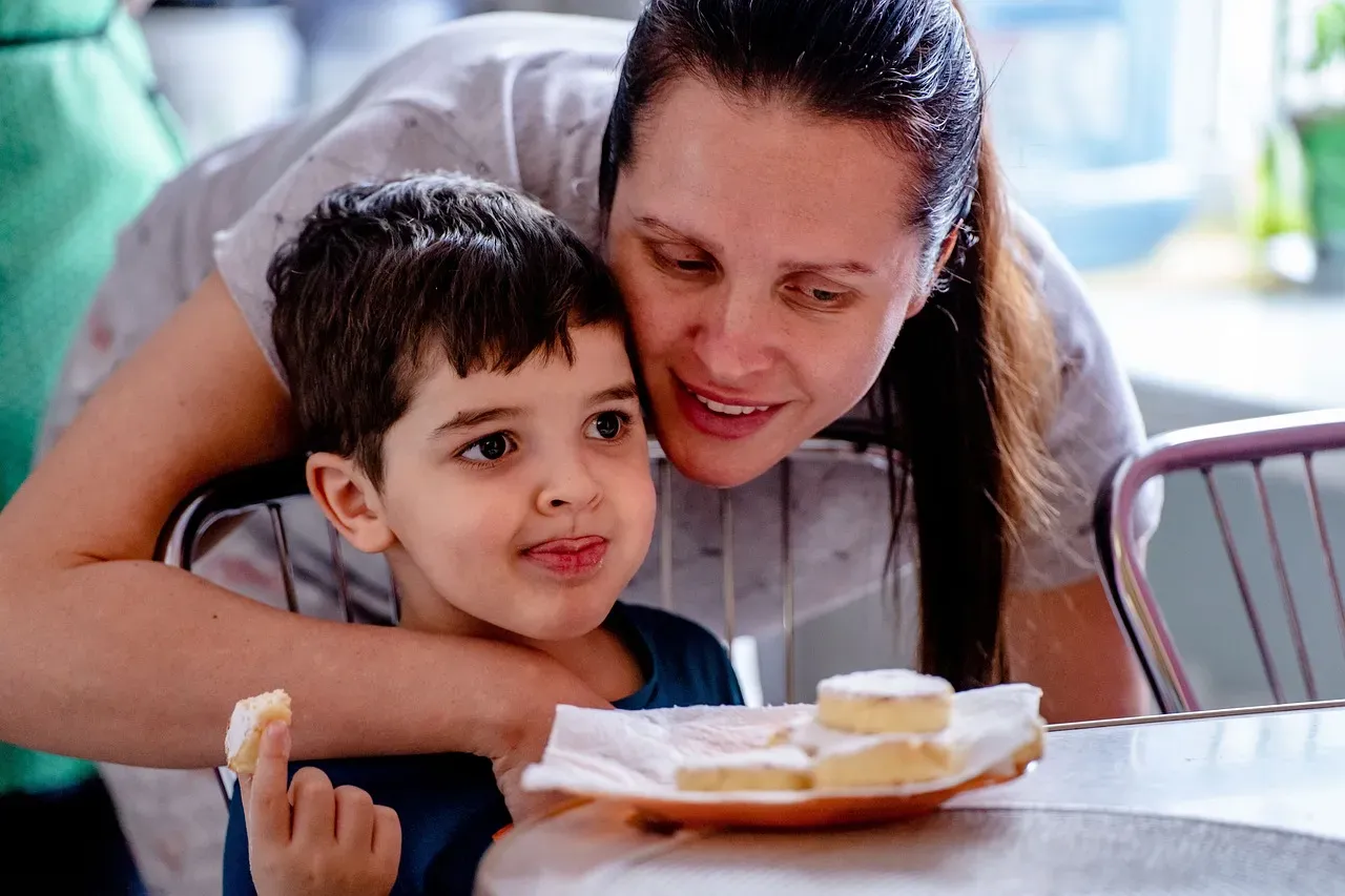 6. The Kids' Meal Loophole Got Closed (Image Credits: Pixabay)