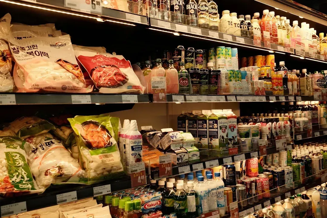 Restaurant Prices Are Rising Slower Than Groceries (Image Credits: Unsplash)