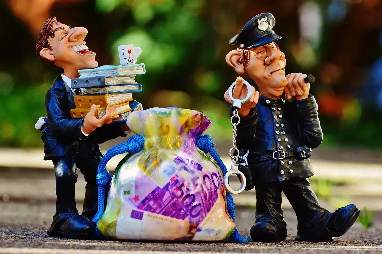 The Social Security Taxation Domino Effect (Image Credits: Pixabay)