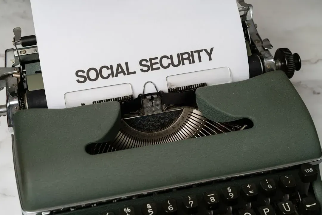 Mistake #3: I Ignored the Real Penalty of Claiming Social Security Too Early (Image Credits: Unsplash)