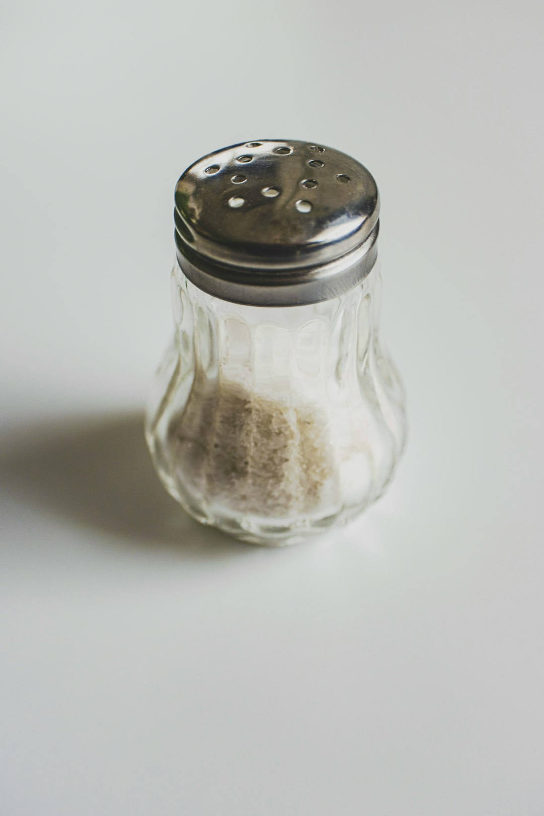 Choose the Right Salt and Apply It Correctly (Image Credits: Unsplash)