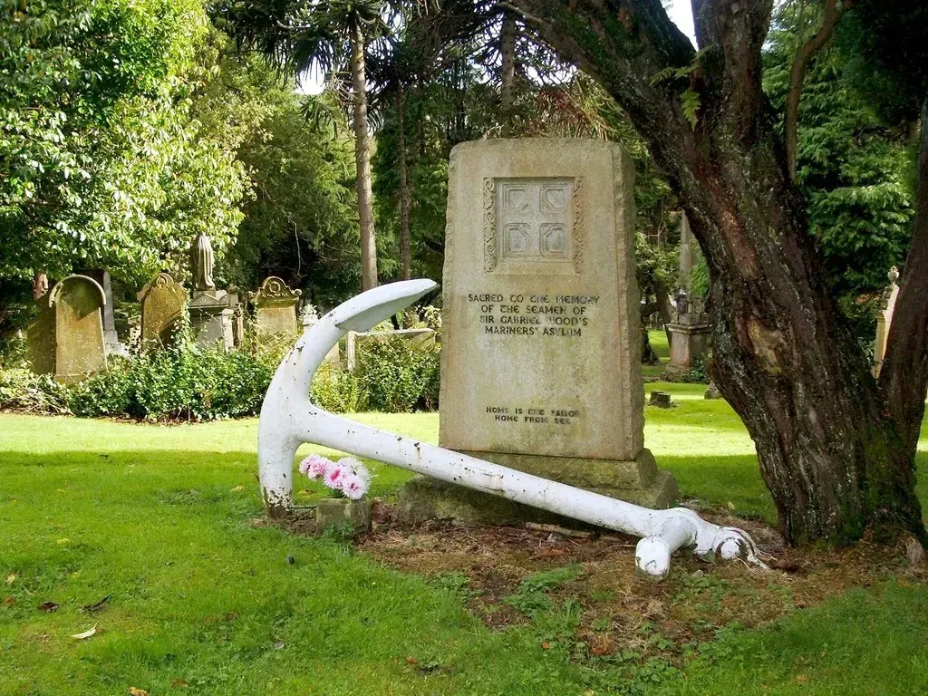 9. Backyard Burials That Violate Depth and Setback Laws (Geograph Britain and Ireland, CC BY-SA 2.0)