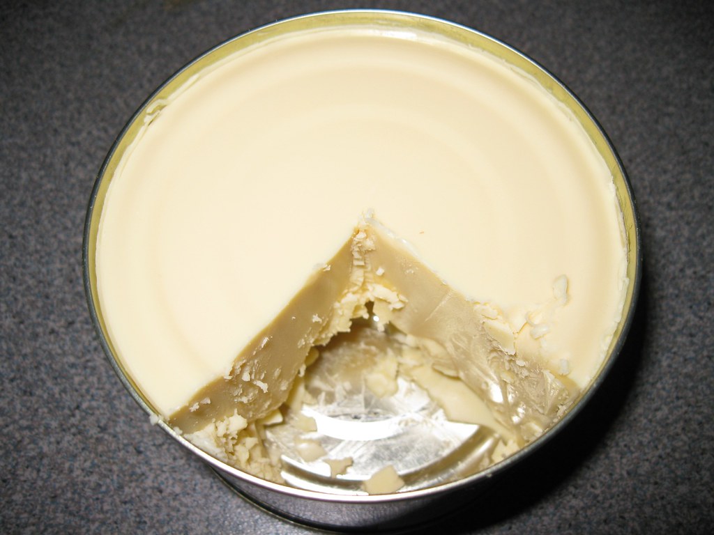 Canned Cheese: The Disappointing Spread (image credits: flickr)