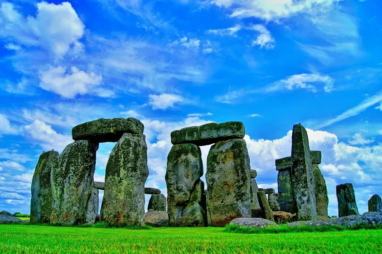 Stonehenge: England's Expensive Rocks (Image Credits: Pixabay)