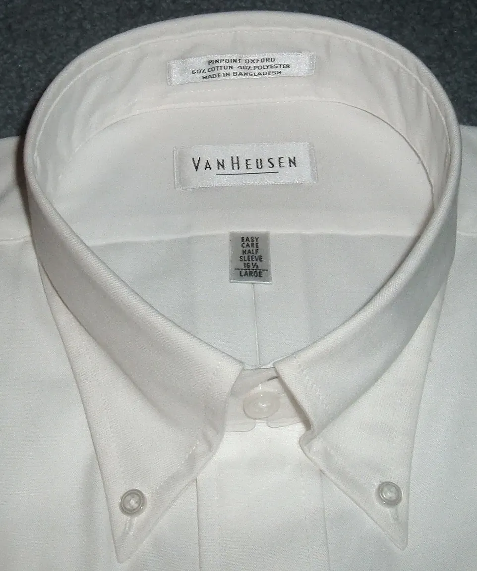 The Crisp White Button-Down Shirt (Image Credits: Wikimedia)