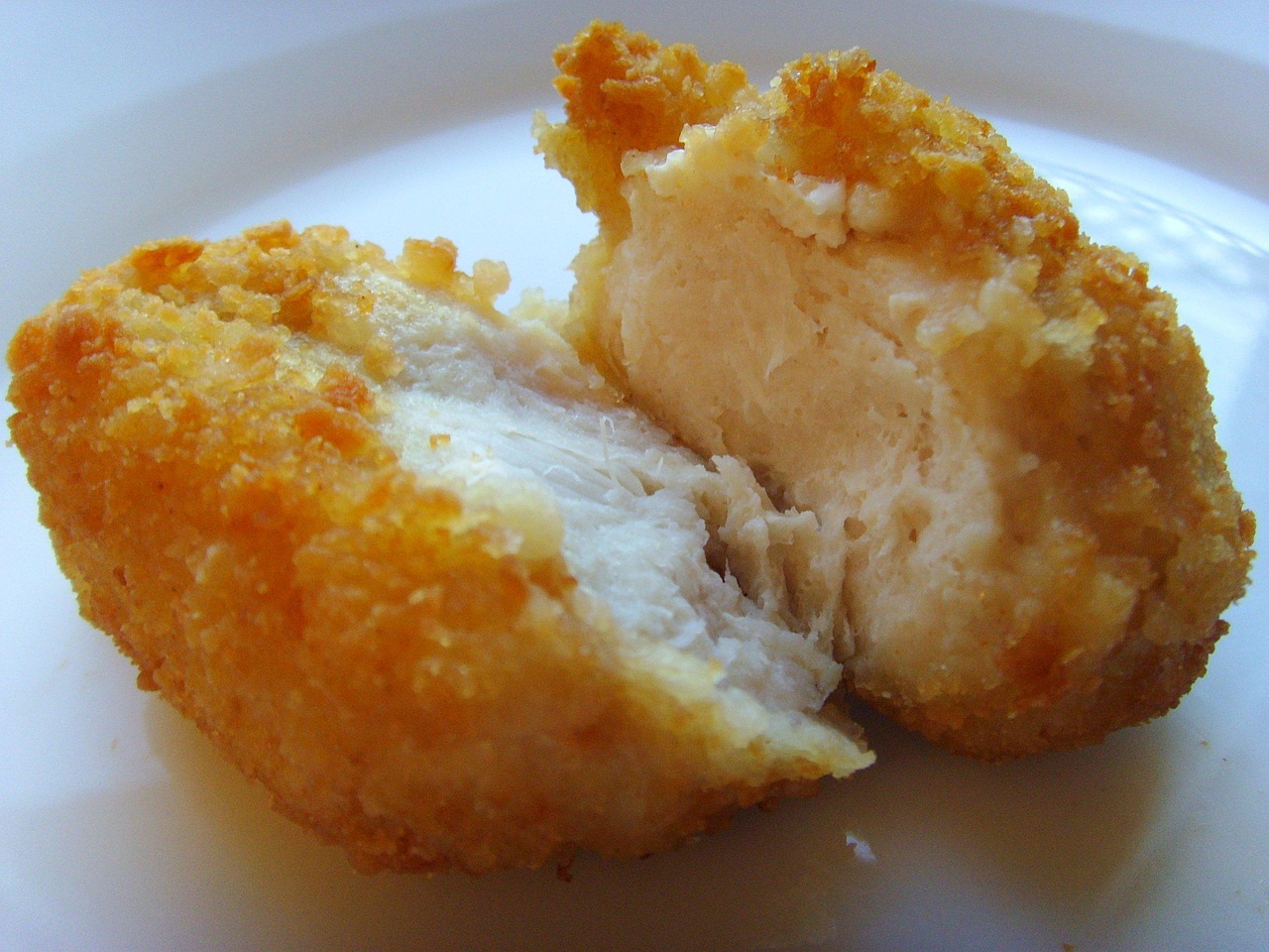 Chicken Nuggets That Defied Physics (Image Credits: Pixabay)
