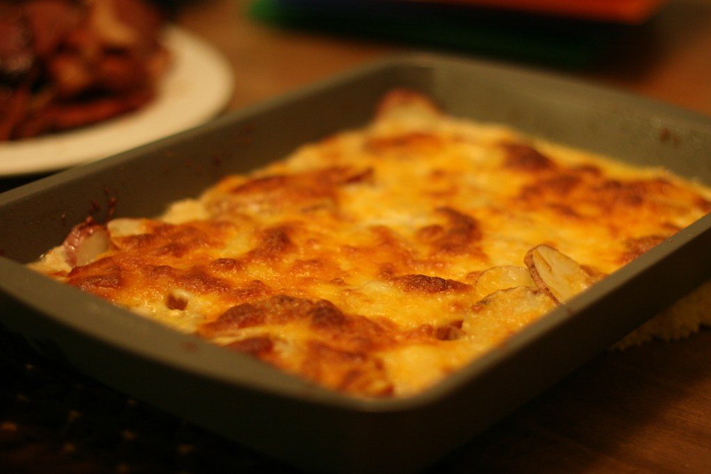 Scalloped Potatoes: The Side Dish That Stole the Show (Image Credits: Flickr)