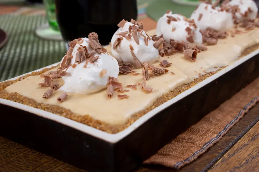 Chocolate Peanut Butter Dump Cake (Didriks, Flickr, CC BY 2.0)