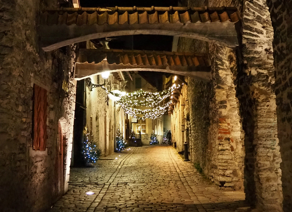 Tallinn Old Town, Estonia - The Hanseatic League Jewel (Image Credits: Flickr)