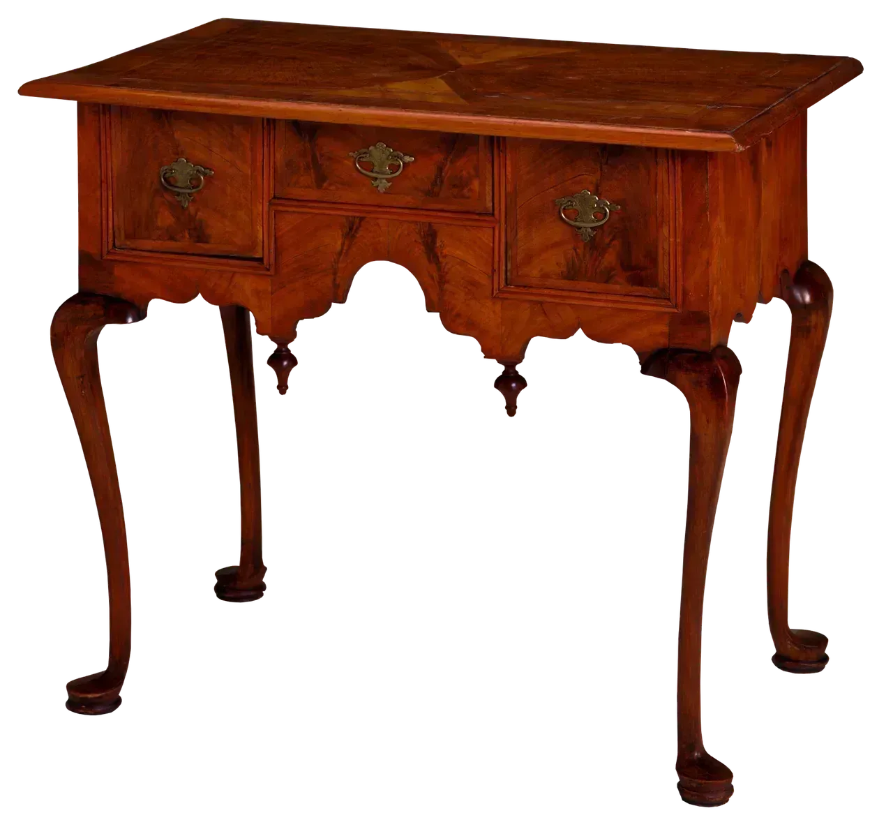 Antique Pine Furniture Is Being Rediscovered (Image Credits: Pixabay)