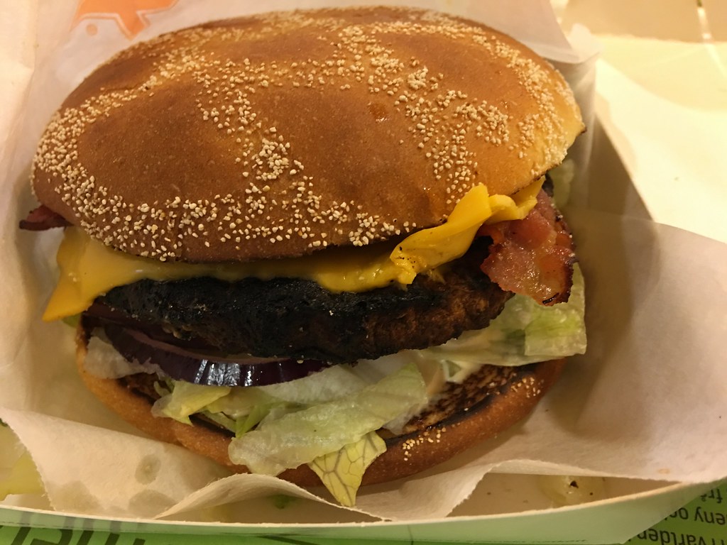 Sandwich Chain Market Dominance and Consumer Trends (image credits: flickr)