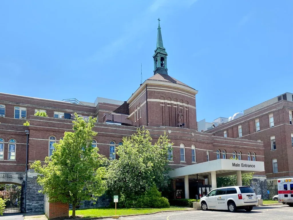 6. Kentucky: Bottom of the Barrel for Healthcare (Image Credits: Flickr)