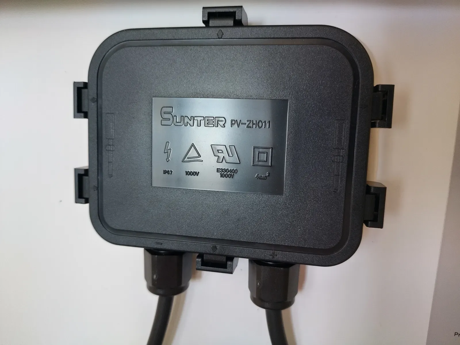 Hidden Junction Boxes Behind Walls or Ceilings (Image Credits: Wikimedia)