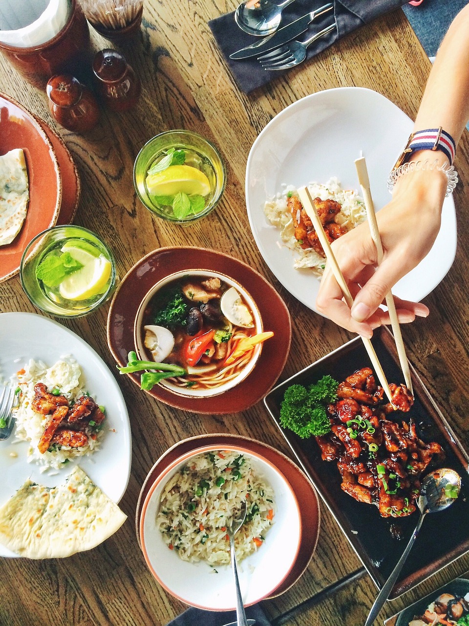 Flowery Menu Descriptions Make Everything Irresistible (Image Credits: Pixabay)