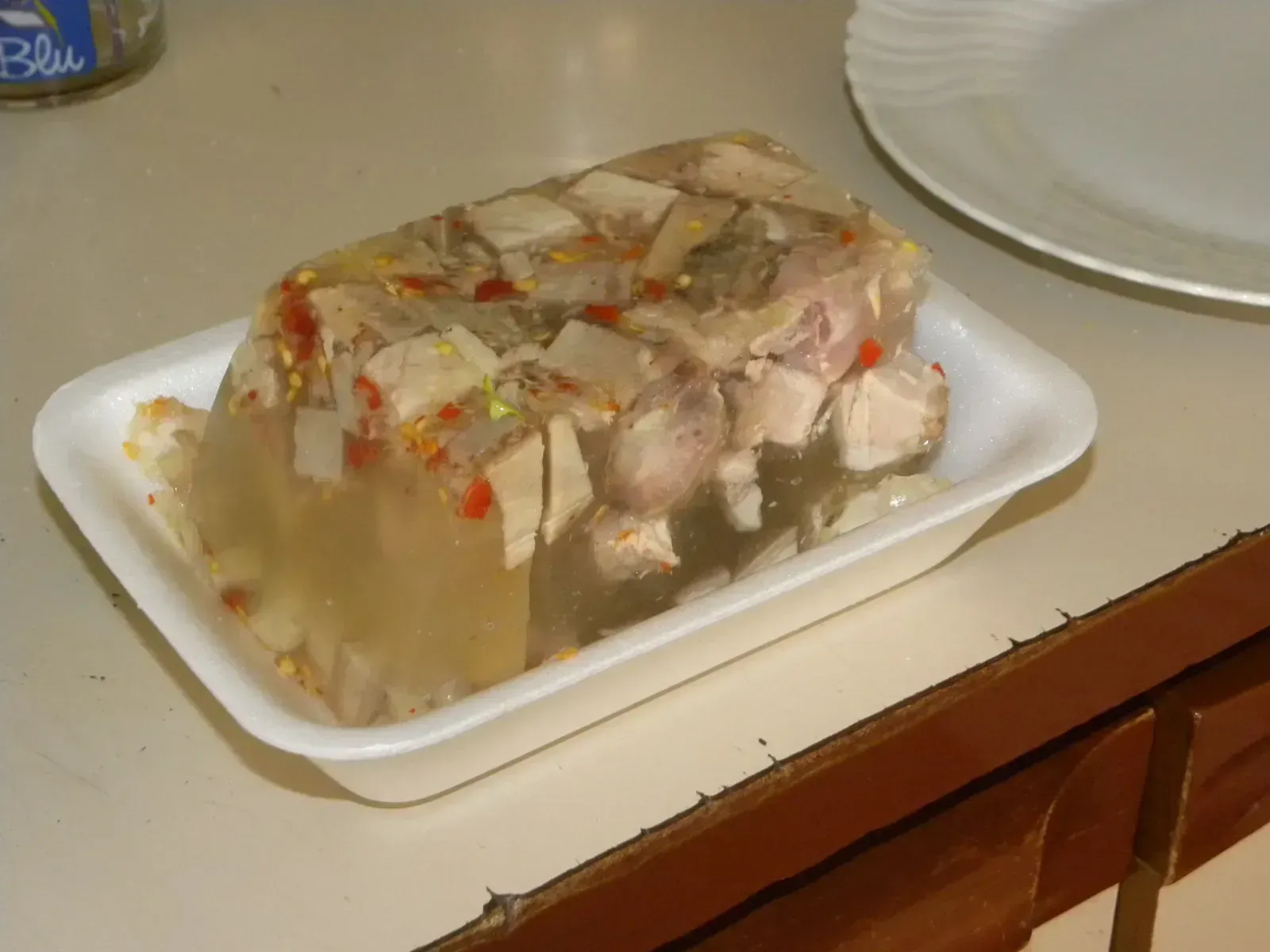 Jellied Meat Aspics: The Showstopper Nobody Wanted (Image Credits: Wikimedia)