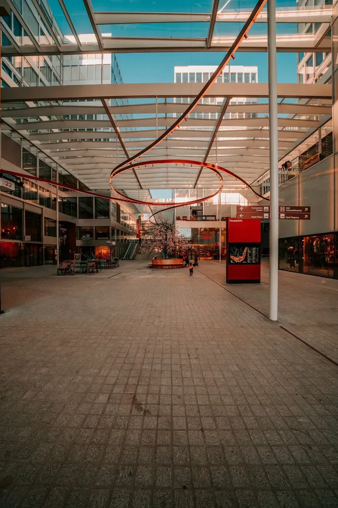 Warehouses, Fulfillment Centers, and the E‑Commerce Feedback Loop (Image Credits: Unsplash)