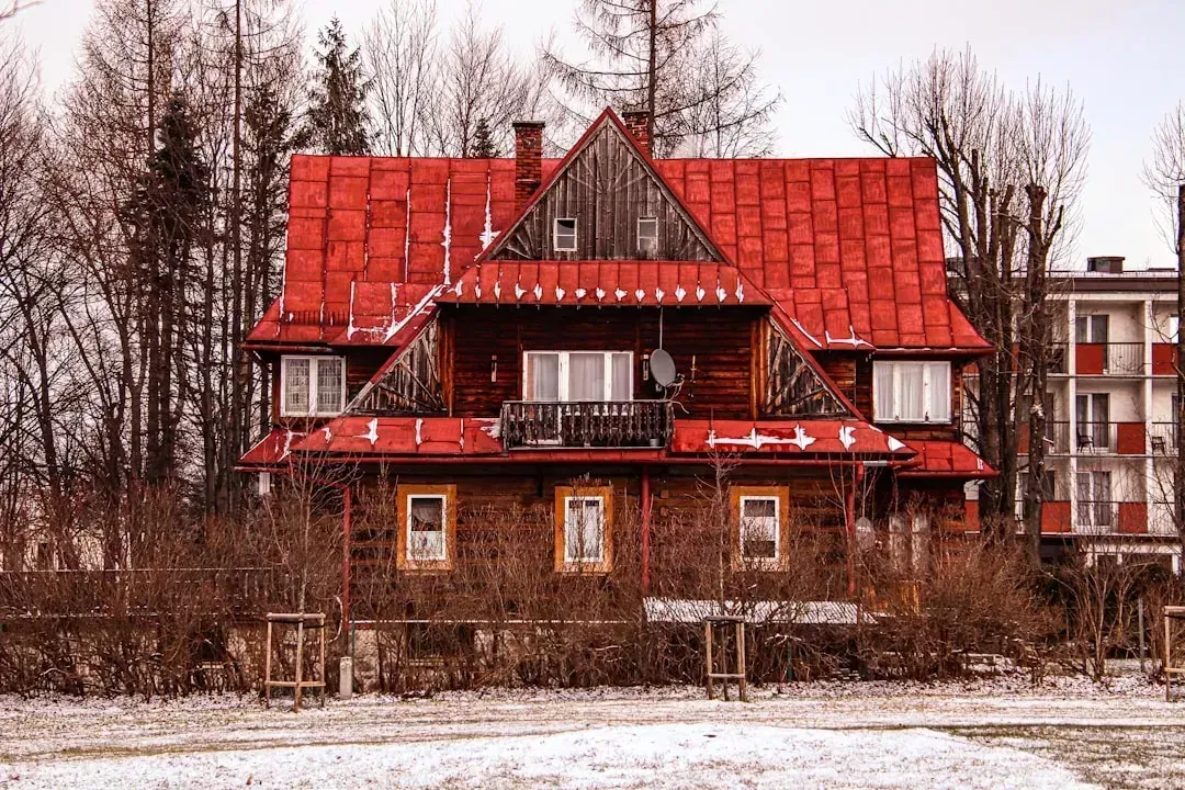 Deferred Maintenance Accelerates Depreciation (Image Credits: Unsplash)