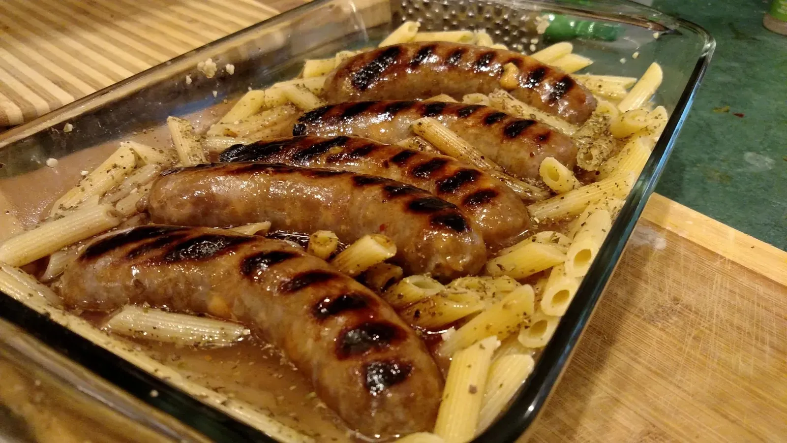 Sausage and peppers with pasta (By Robert Loescher, CC BY-SA 4.0)
