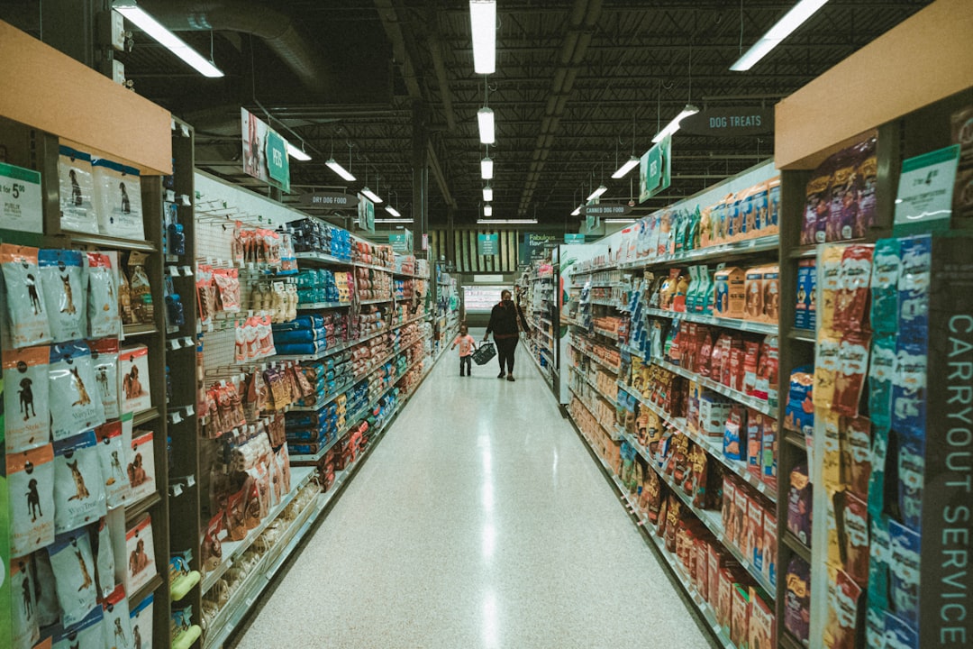 The End Cap Illusion (Image Credits: Unsplash)