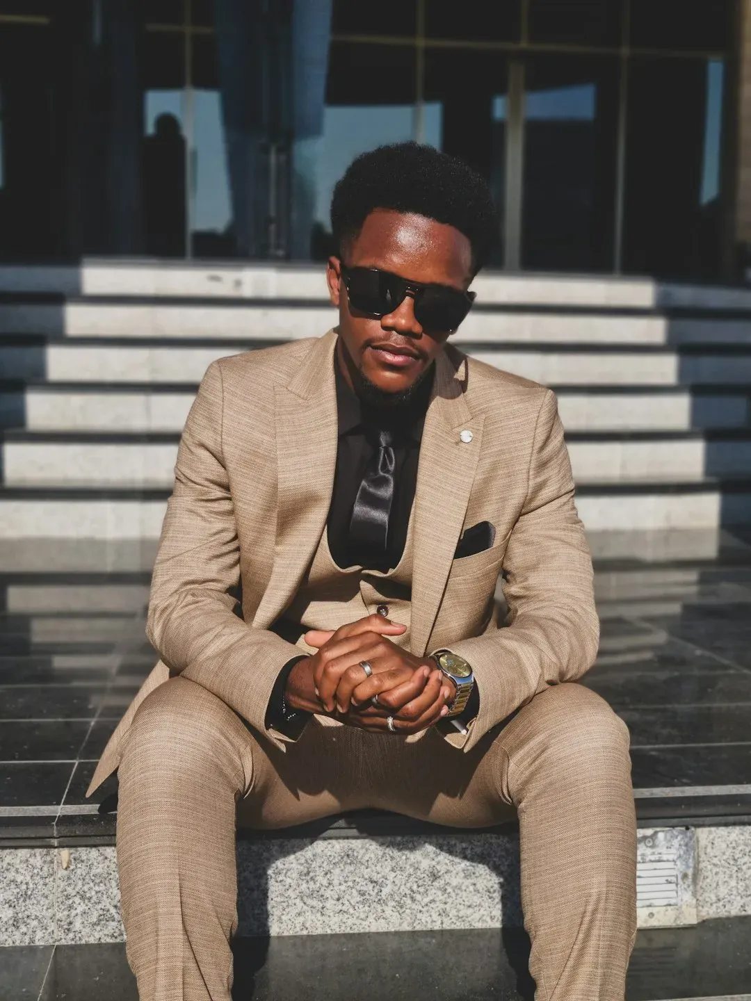 They Hold Eye Contact and Open Body Posture (Image Credits: Unsplash)