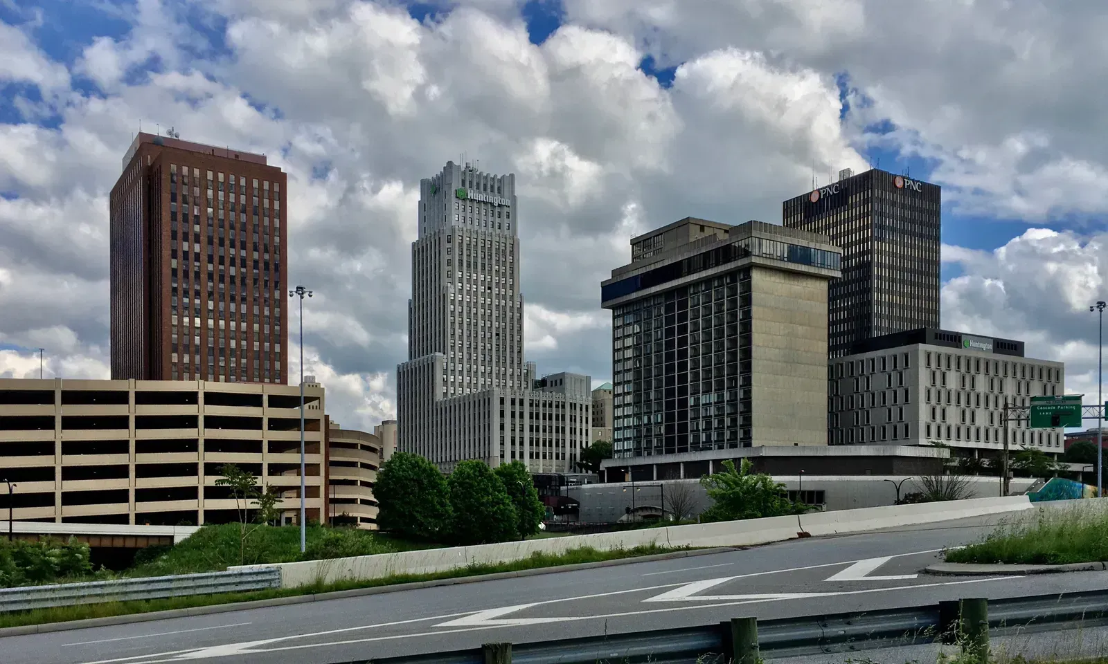 Akron, Ohio: The Underdog Champion (Image Credits: By Andre Carrotflower, CC BY-SA 4.0, https://commons.wikimedia.org/w/index.php?curid=90927233)