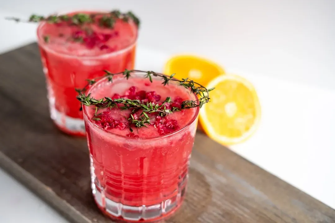Cranberry Moscow Mule for Thanksgiving (Image Credits: Unsplash)
