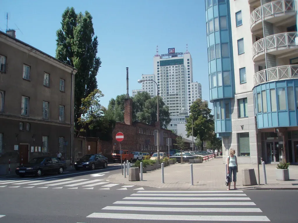 9. Jackson Avenue Pedestrian Corridors – Memphis, Tennessee, USA (Image Credits: Flickr)