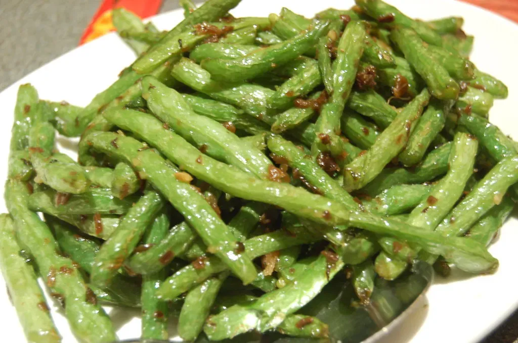 Leather Britches (Shucky Beans) For Winter Mornings (Image Credits: Flickr)