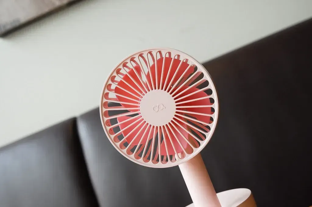 10. Portable Fans and Box Fans Running Unattended (Image Credits: Flickr)