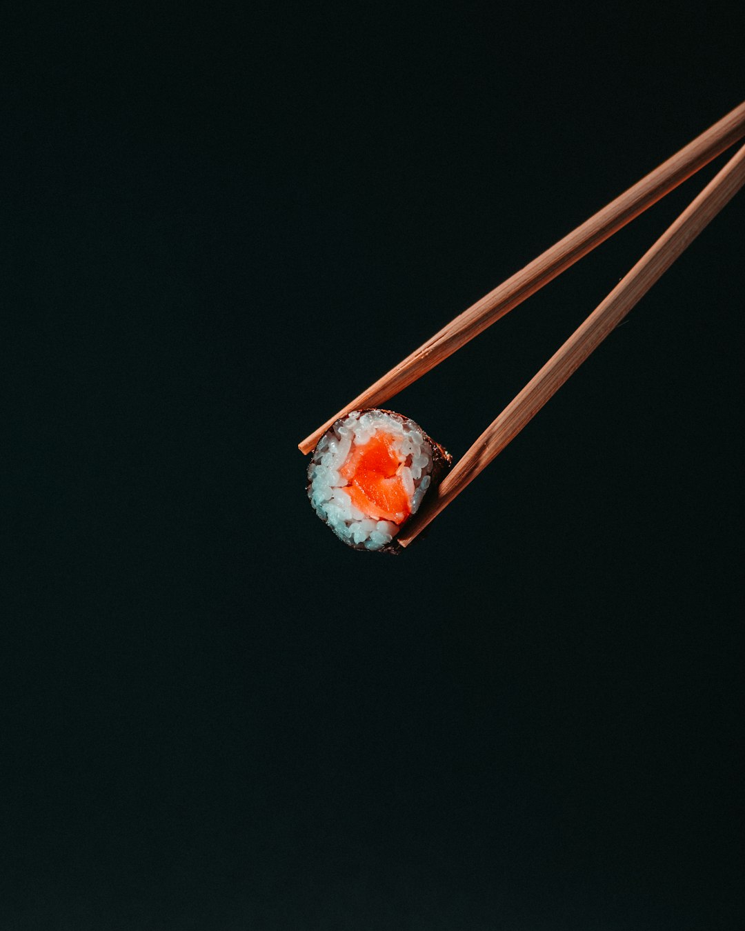Sushi (Image Credits: Unsplash)