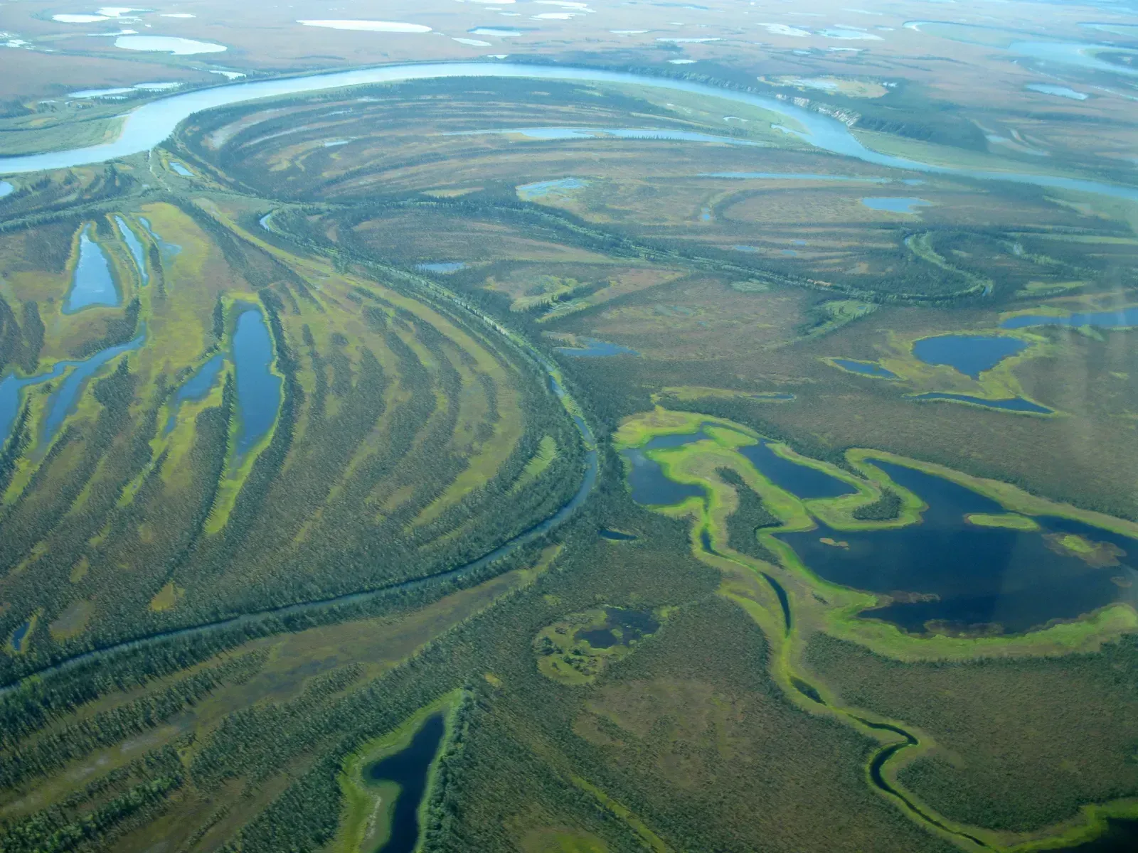 3. Kobuk Valley National Park, Alaska – No Roads. No Campgrounds. No Crowds. (Image Credits: By 16Terezka, CC BY-SA 3.0)