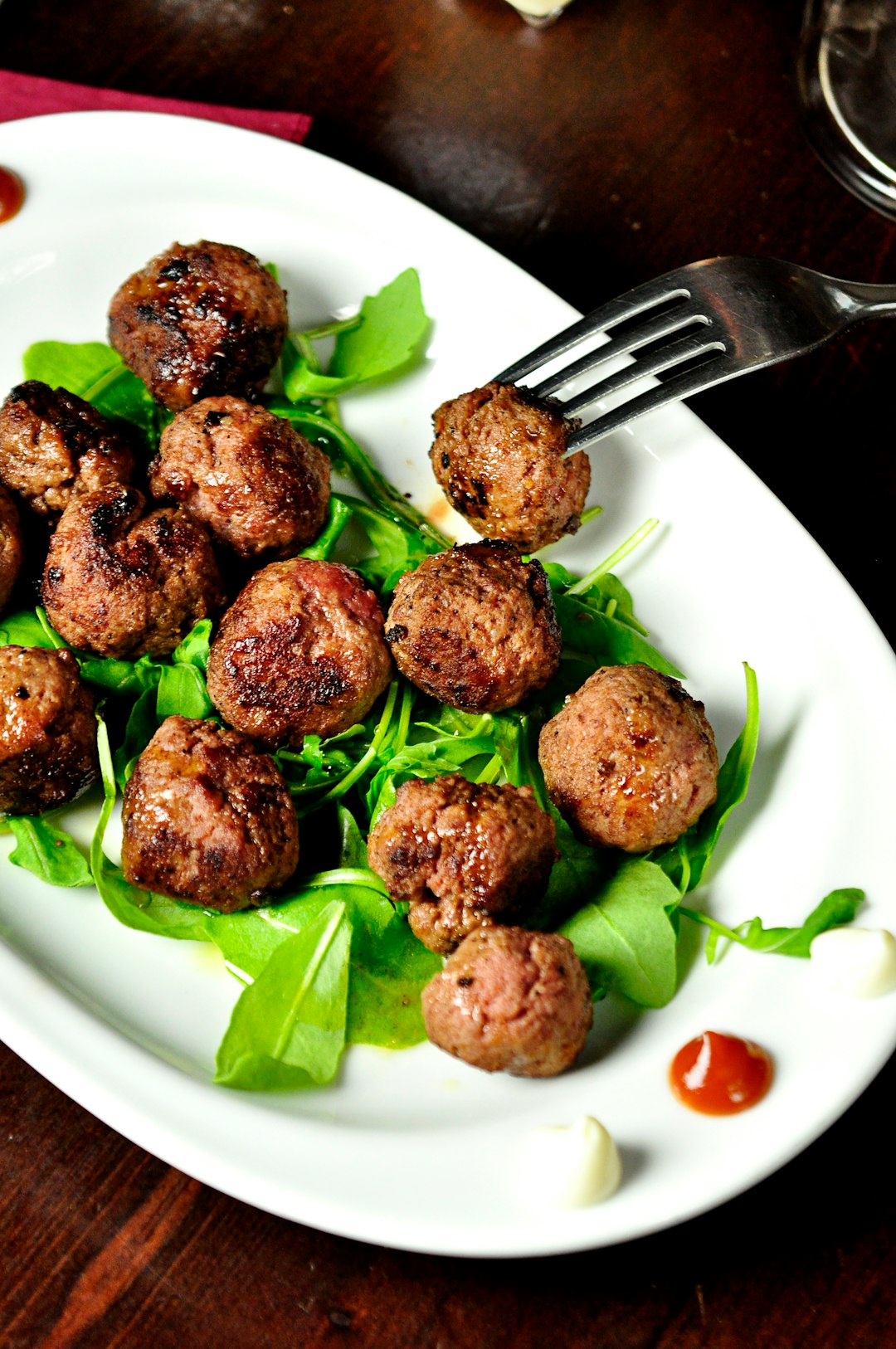 Hearty Italian Meatballs in Marinara (image credits: unsplash)