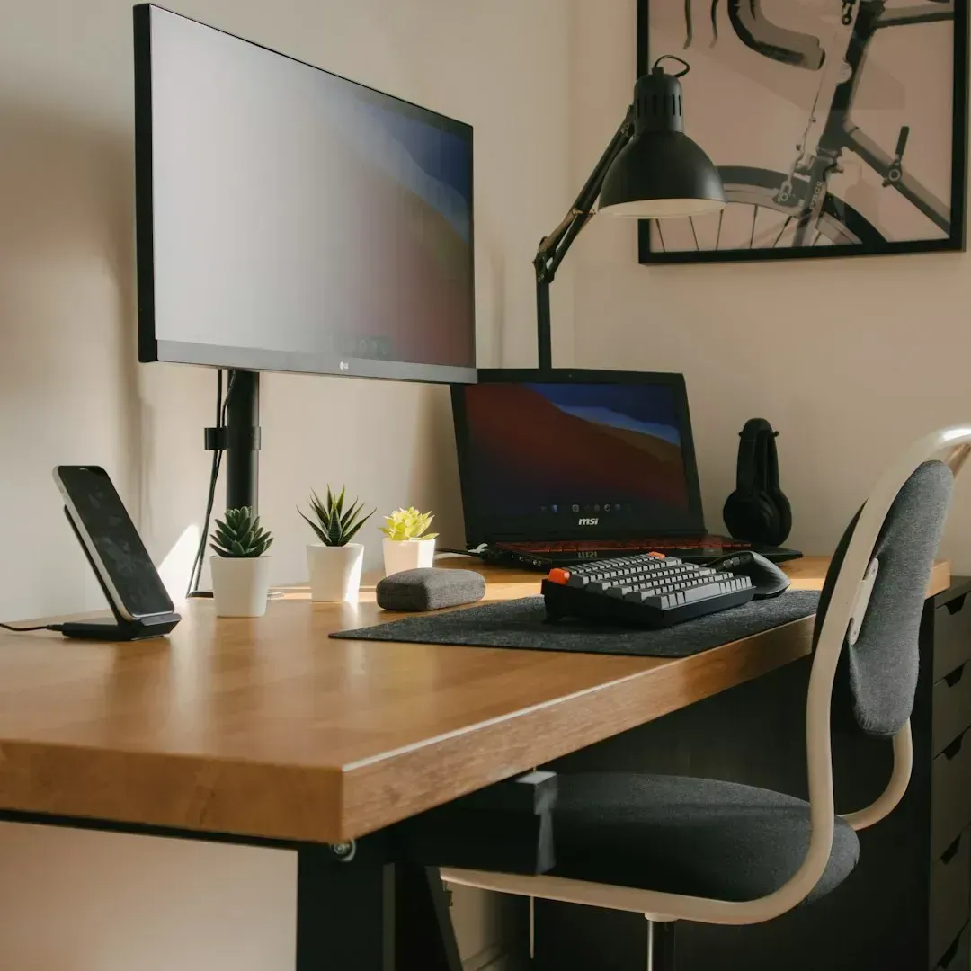 Start with a Full Declutter Before Anything Else (Image Credits: Unsplash)