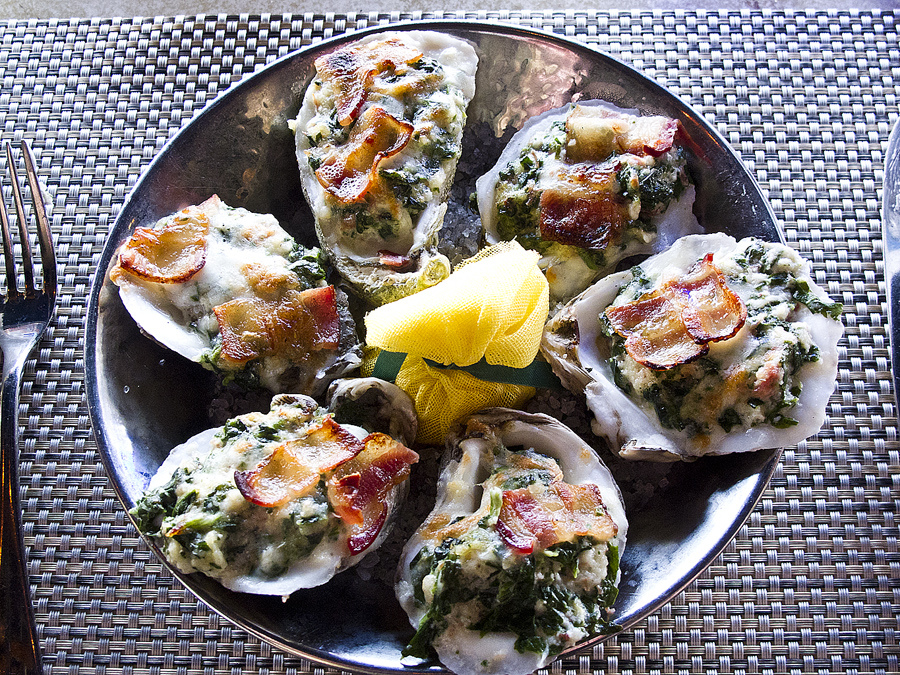Oysters Rockefeller (Image Credits: Wikimedia)