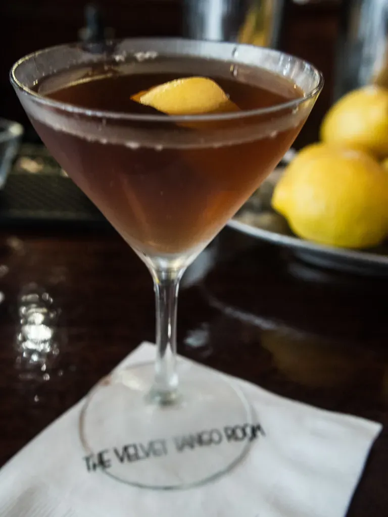 2. The Martinez - The Original Martini Nobody Orders (Edsel L, Flickr, CC BY-SA 2.0)