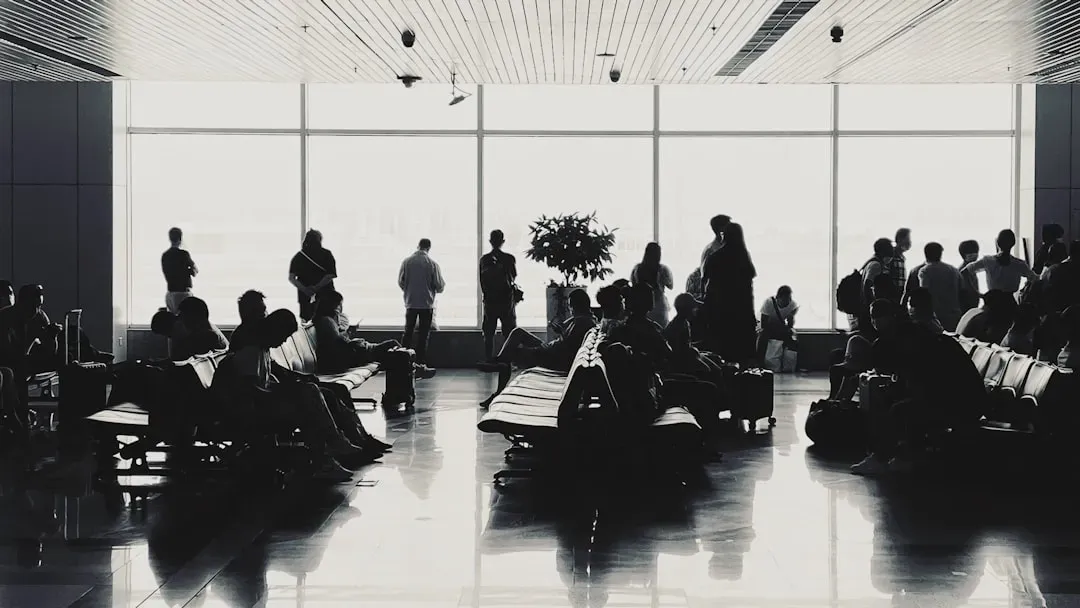 How Delays Compound the Connection Crisis (Image Credits: Unsplash)