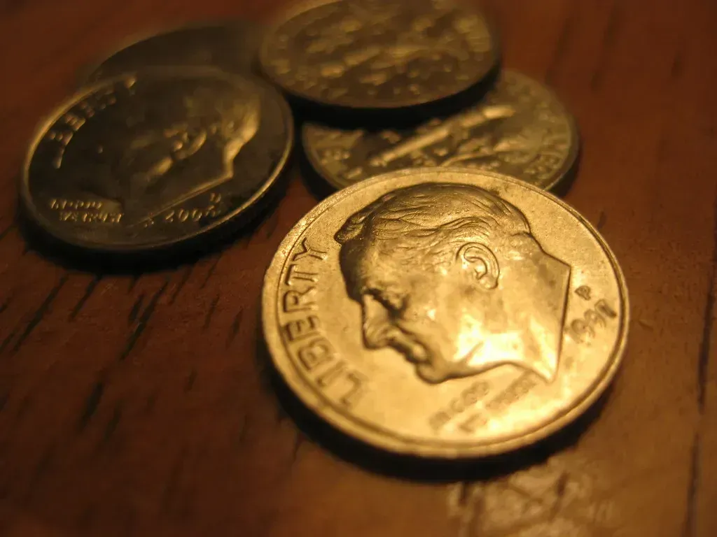 1982 No Mint Mark Roosevelt Dime: The Missing Letter (Image Credits: Flickr)