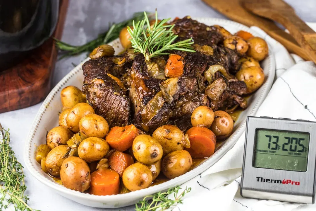 Simple pot roast with root vegetables (Image Credits: Unsplash)