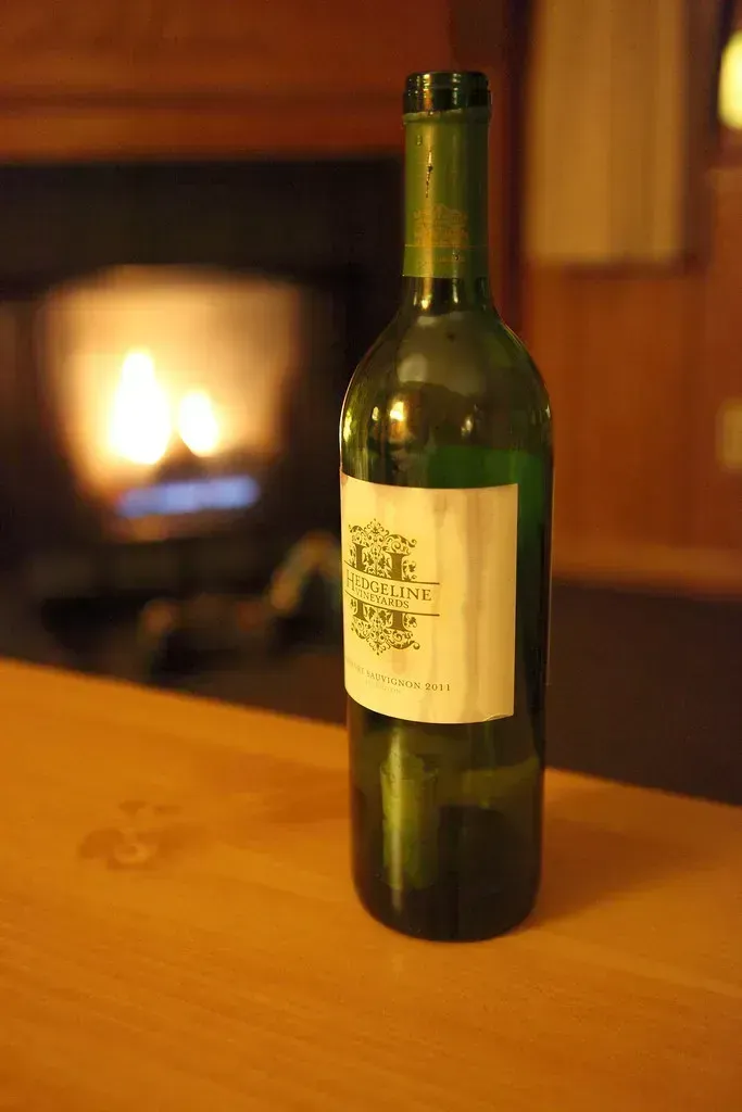 J. Lohr Seven Oaks Cabernet Sauvignon, Paso Robles (Around $16–$18) (Sam Howzit, Flickr, CC BY 2.0)