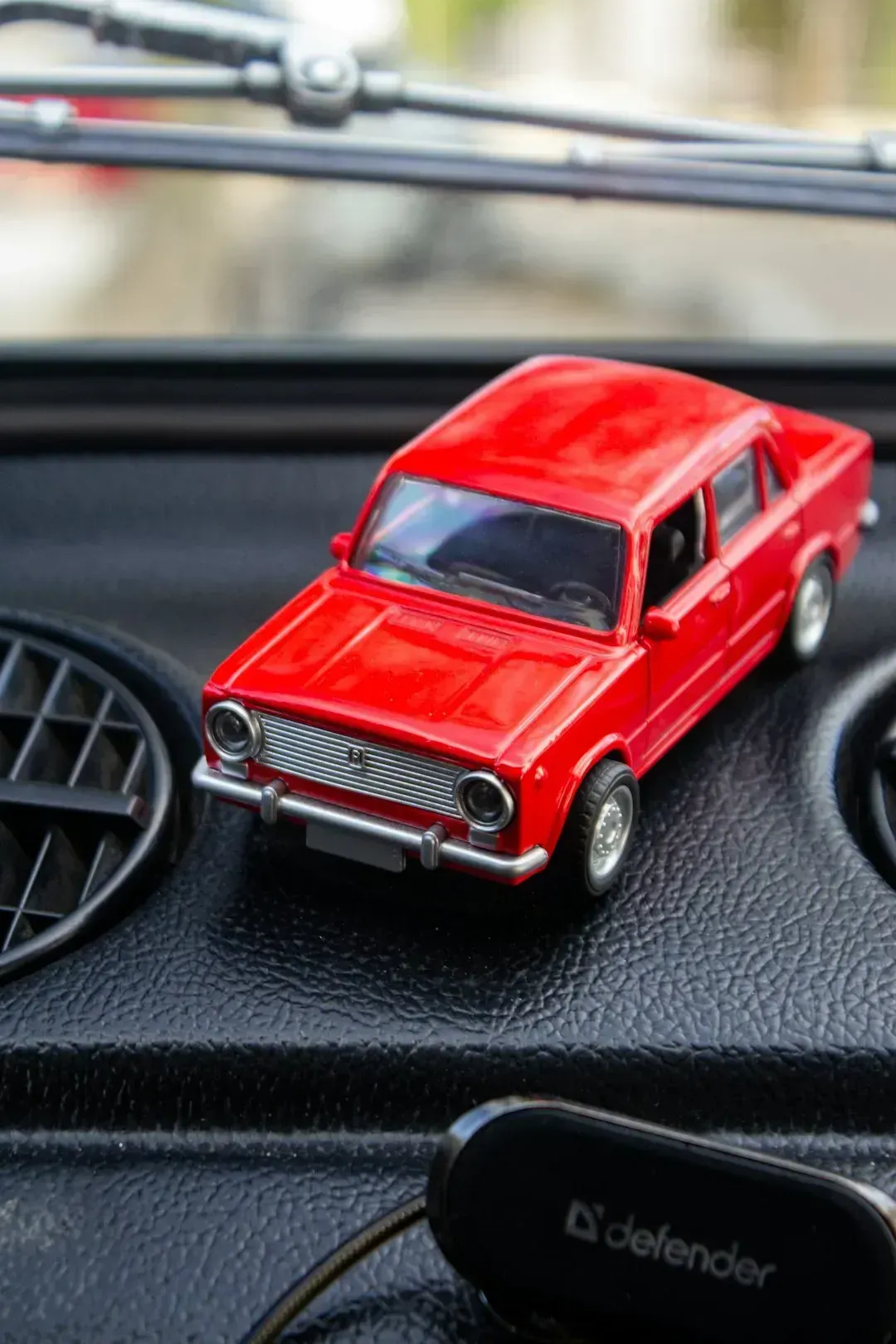 7. Matchbox and Die-Cast Vehicles: Small Cars, Big Returns (Image Credits: Unsplash)