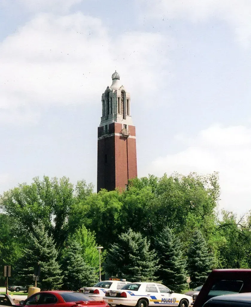 3. South Dakota - Small State, Giant Benefits (Image Credits: Flickr)