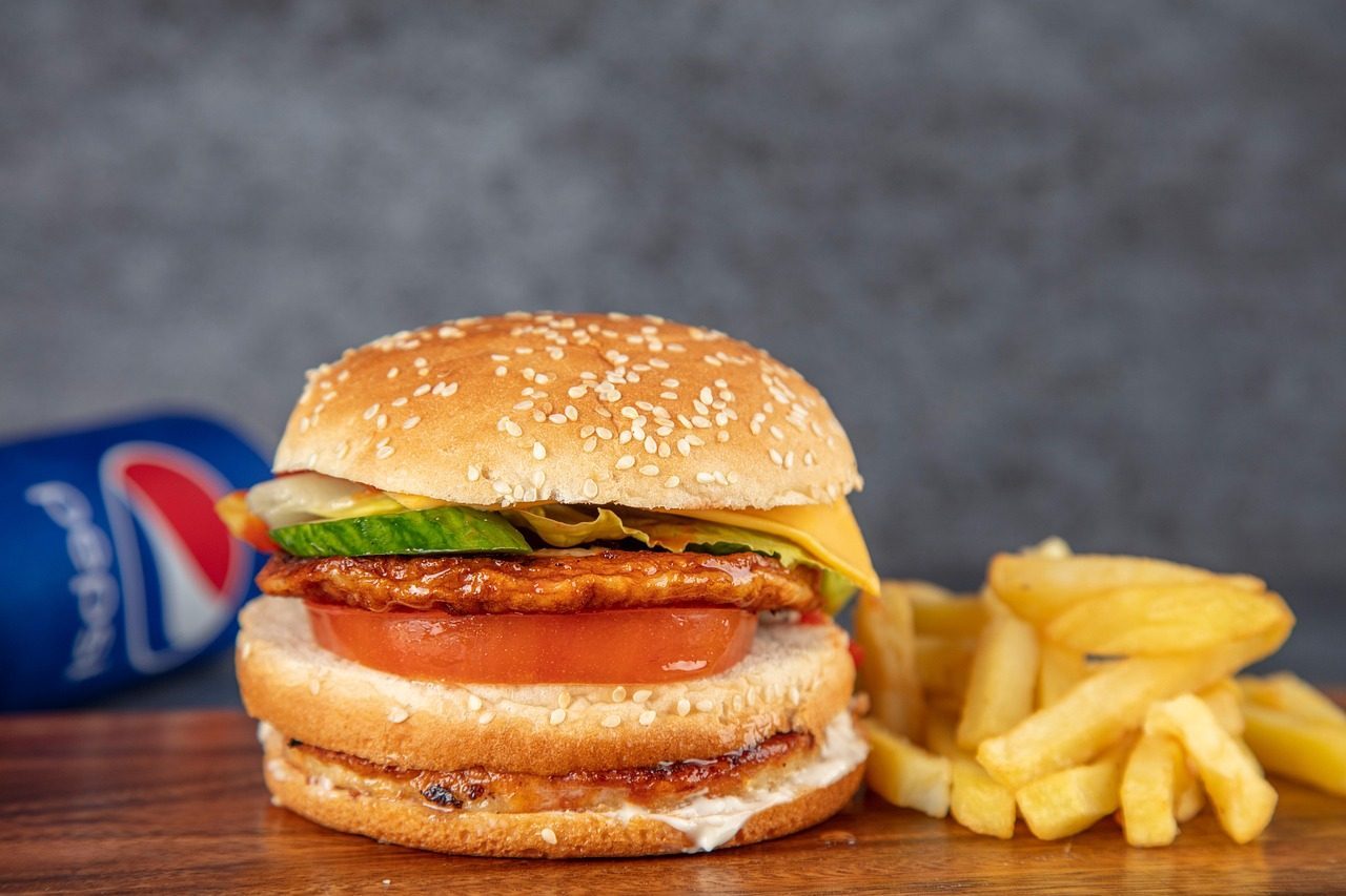 Switzerland: Unexpected Burger Enthusiasm (Image Credits: Pixabay)
