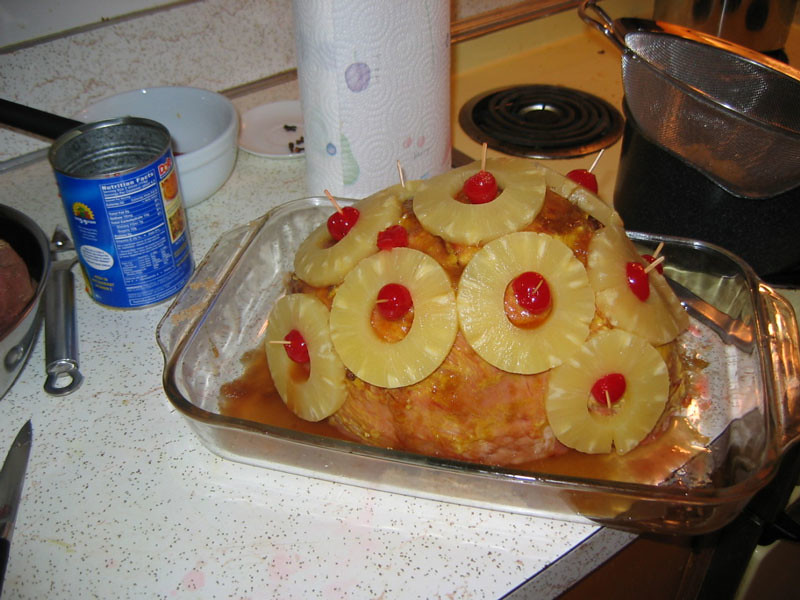 Ham with Pineapple: Sweet and Savory Harmony (Image Credits: Flickr)