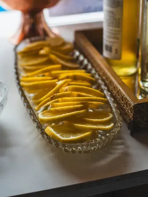 7. Open Fruit Trays at the Bar: A Bacterial Buffet (Image Credits: Pexels)